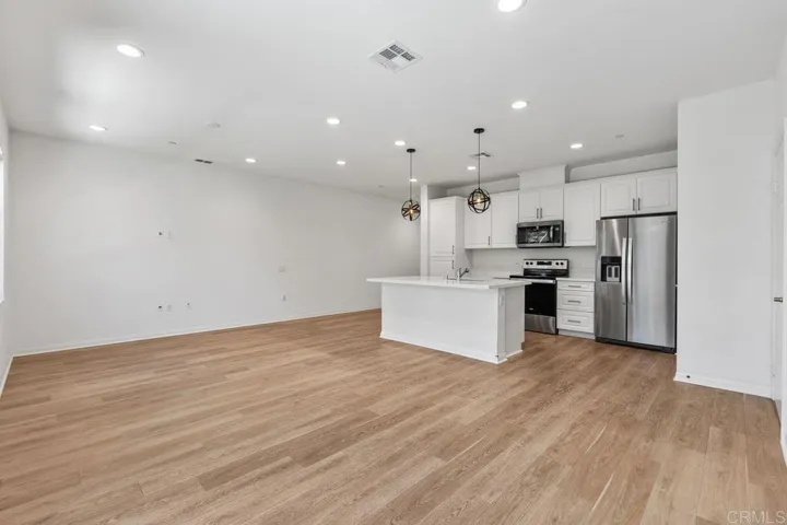 3171 Linwood St, Vista, California 92081