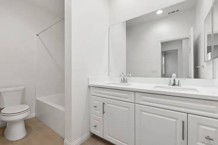 3171 Linwood St, Vista, California 92081