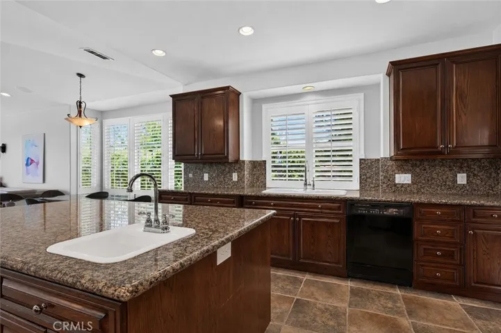 3315 Via Verde Court, Calabasas, California 91302