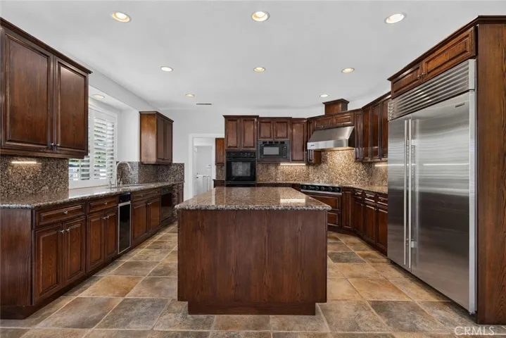 3315 Via Verde Court, Calabasas, California 91302