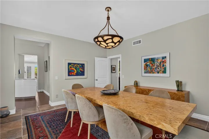 3315 Via Verde Court, Calabasas, California 91302