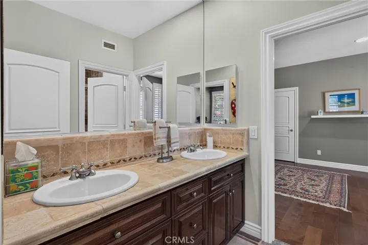 3315 Via Verde Court, Calabasas, California 91302