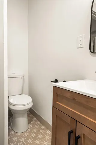 1132 W 56th, Los Angeles, California 90037