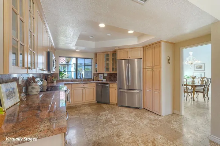 29118 Laurel Valley Dr, Vista, California 92084
