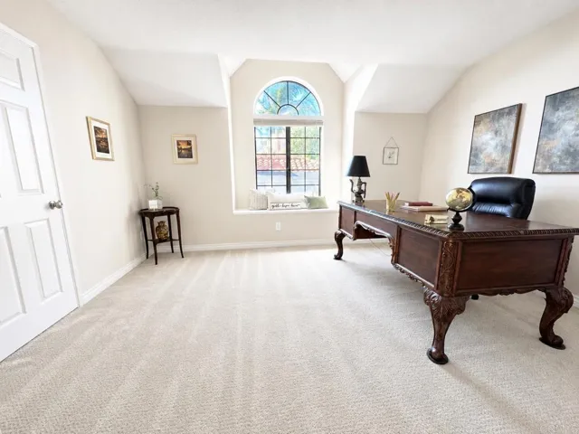 29118 Laurel Valley Dr, Vista, California 92084
