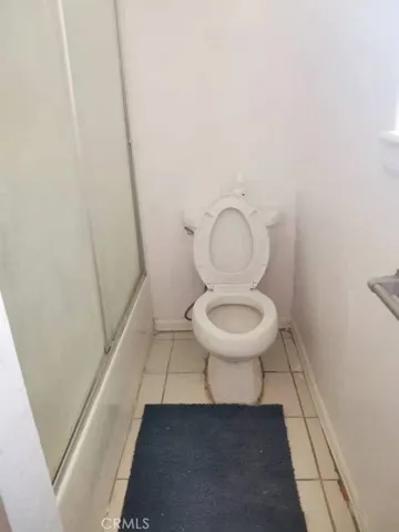 15357 Walnut, Hesperia, California 92345