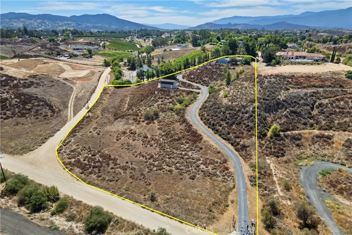 Another aerial view of the approximate property boundaries of the full 4.5 acres.