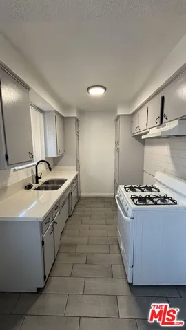 8759 Tobias Avenue, Los Angeles, California 91402