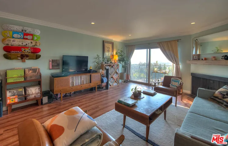 1707 Micheltorena Street 208, Los Angeles, California 90026