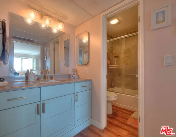 1707 Micheltorena Street 208, Los Angeles, California 90026