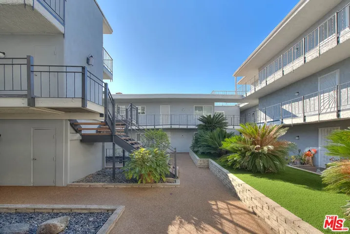 1707 Micheltorena Street 208, Los Angeles, California 90026