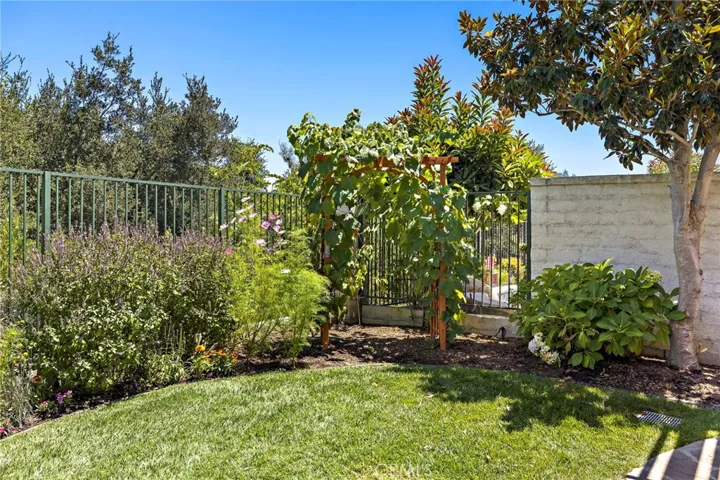 48 Downfield Way, Coto De Caza, California 92679