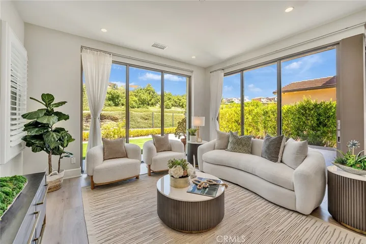 152 Statura, Irvine, California 92602