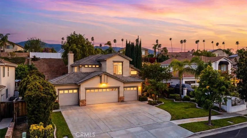 1584 Meadowlark, Corona, California 92881
