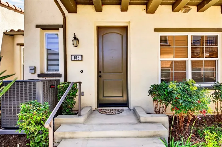 4317 Owens Street 103, Corona, California 92883