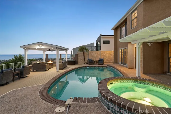 1269 Van Nuys, San Diego, California 92109
