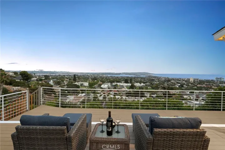 1269 Van Nuys, San Diego, California 92109
