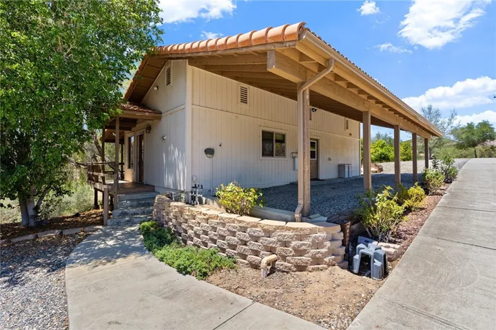 750 Stewart Canyon, Fallbrook, California 92028