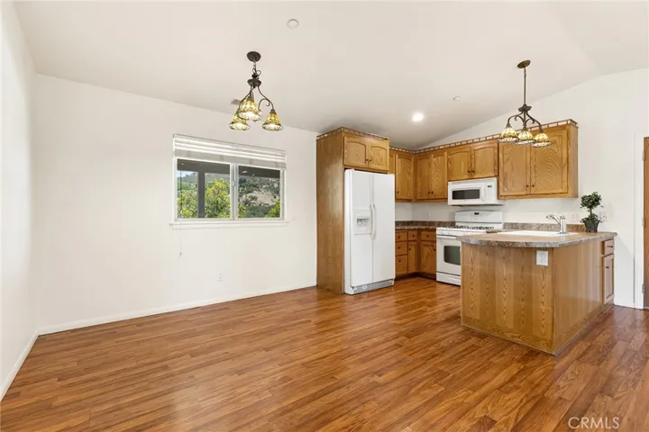 750 Stewart Canyon, Fallbrook, California 92028
