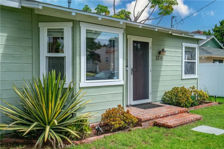 1833 261st Street, Lomita, California 90717