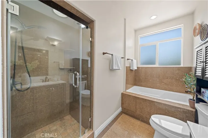 2438 Oneida Street D, Pasadena, California 91107