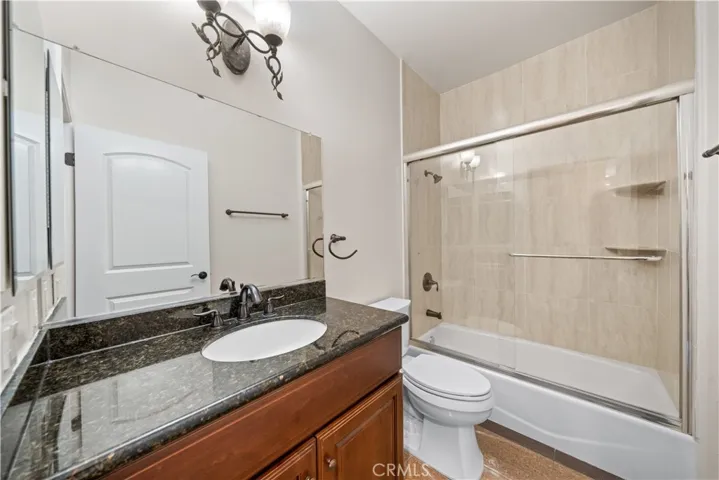2438 Oneida Street D, Pasadena, California 91107