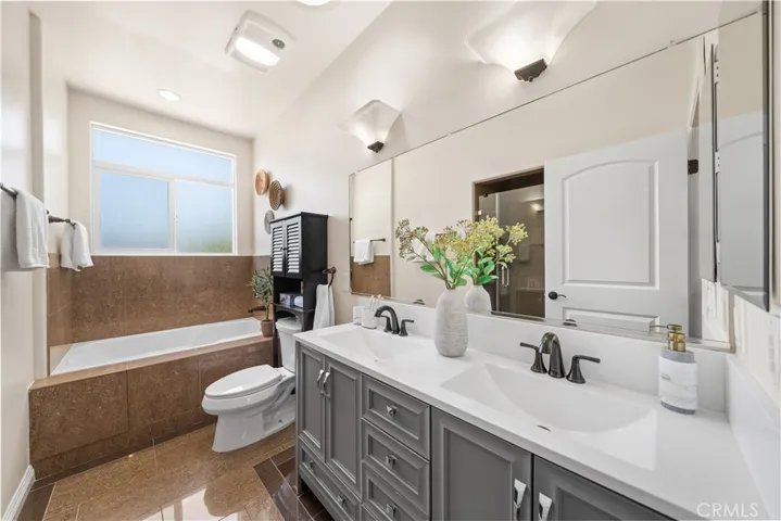 2438 Oneida Street D, Pasadena, California 91107