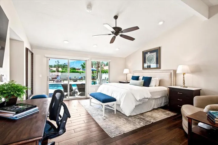 13-48551 San Pedro St-14