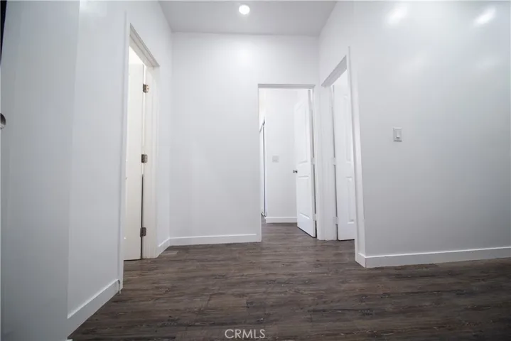 1112 Elden Avenue 4, Los Angeles, California 90006