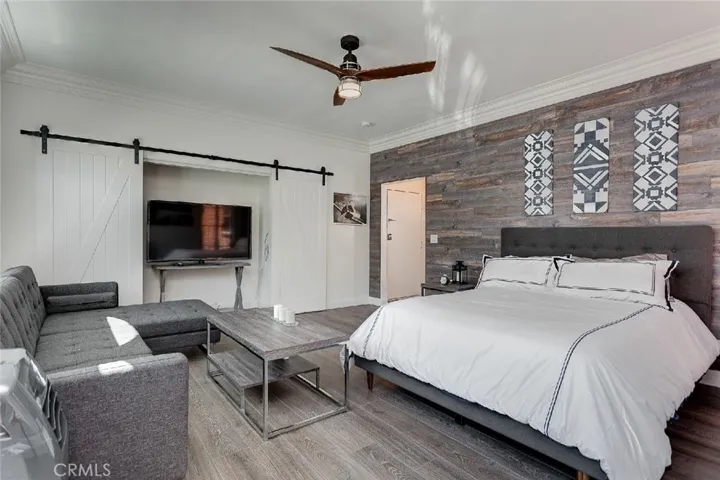681 Shatto Place 304, Los Angeles, California 90005
