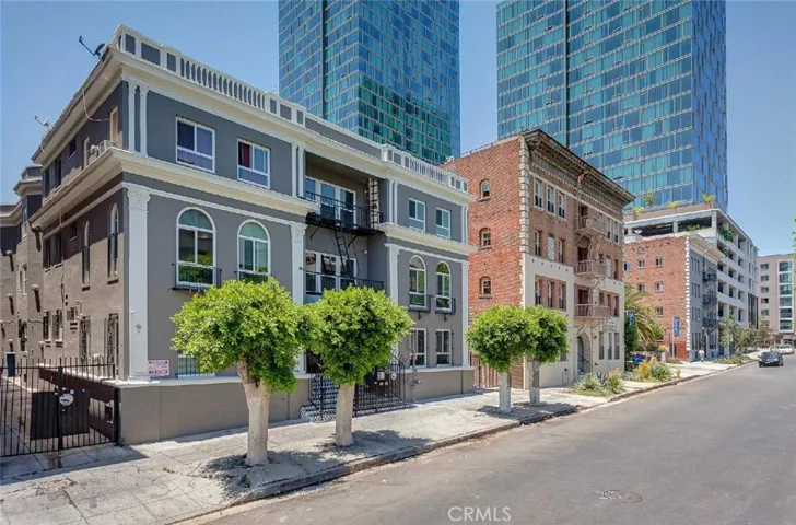 681 Shatto Place 304, Los Angeles, California 90005
