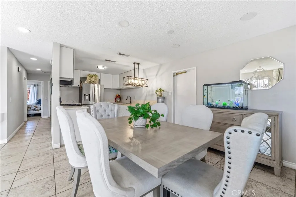 961 Park, Lake Elsinore, California 92530 — photo 5