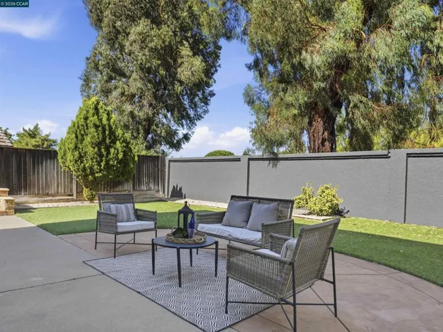 4929 Stonewood Way, Antioch, California 94531