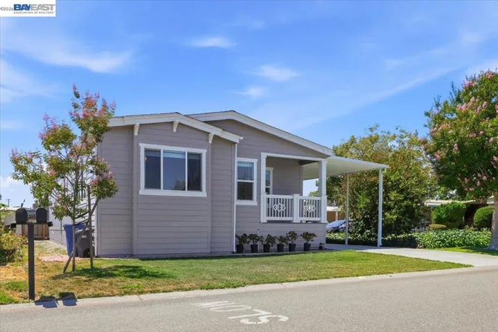 27915 Pueblo Springs, Hayward, California 94545