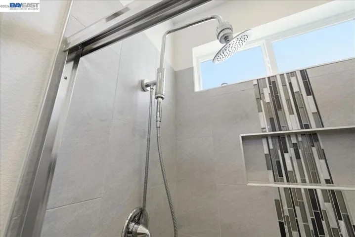 27915 Pueblo Springs, Hayward, California 94545