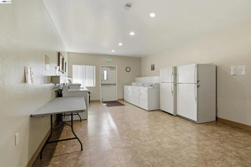 additional Community Laundry