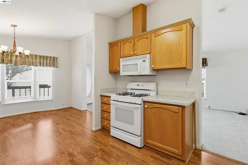 Bright Open Kitchen