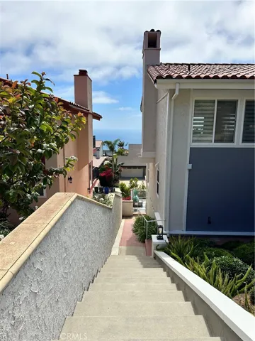 Exterior stairs