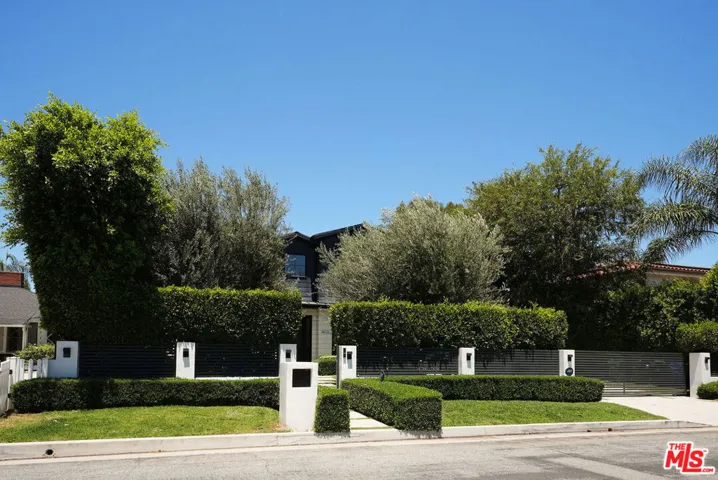 14713 Huston Street, Los Angeles, California 91403