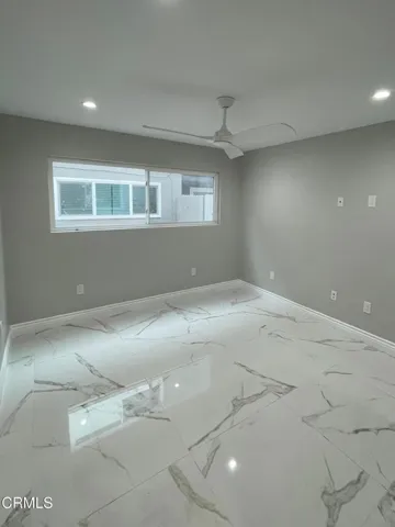 2665 E Harbor Blvd Wide Windw