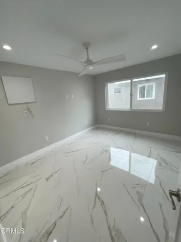 2665 E Harbor Blvd Room Window