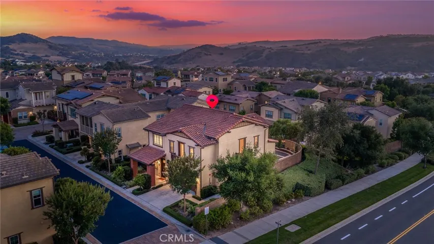 1 Intriga Court, Rancho Mission Viejo, California 92694