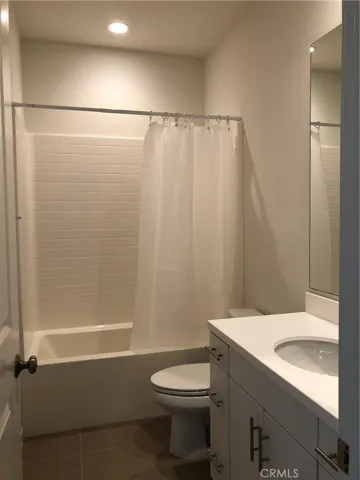 Bathroom #2