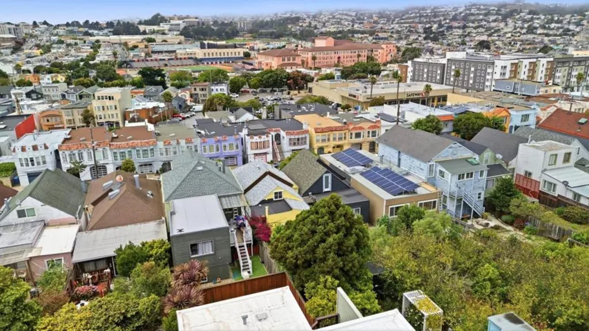 667 London Street, San Francisco, California 94112