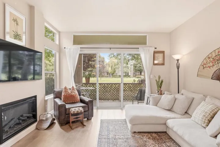 132 Amesport, Half Moon Bay, California 94019