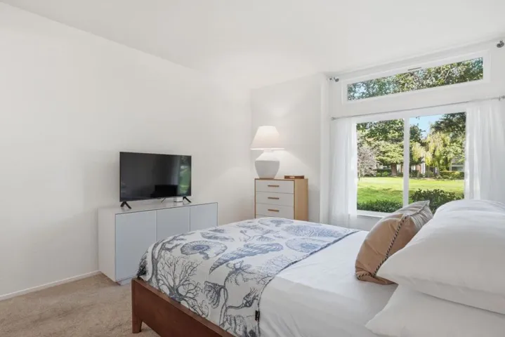 132 Amesport, Half Moon Bay, California 94019