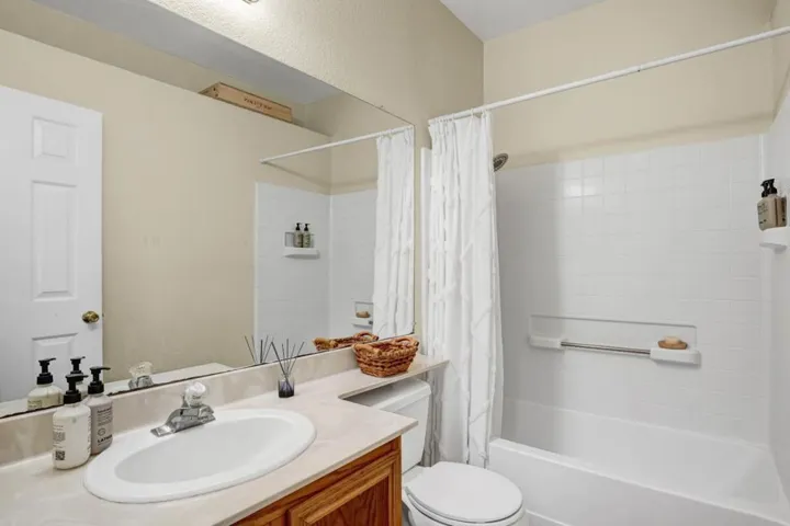 132 Amesport, Half Moon Bay, California 94019