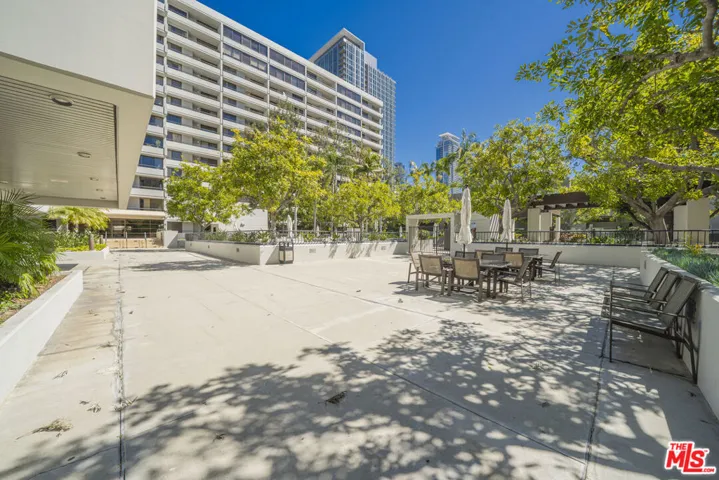 600 W 9th Street 1214, Los Angeles, California 90015