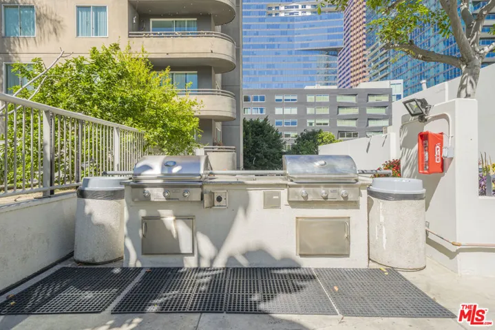600 W 9th Street 1214, Los Angeles, California 90015