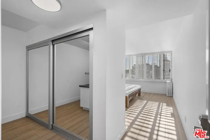 600 W 9th Street 1214, Los Angeles, California 90015